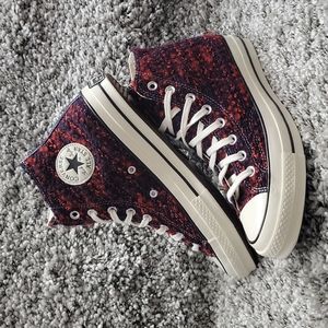 Converse High Top Brand new.